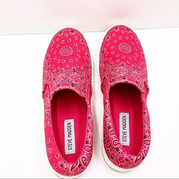 🆕{Steve Madden} Coulter Red Paisley Print Slip-On Sneakers - Picture 10 of 16